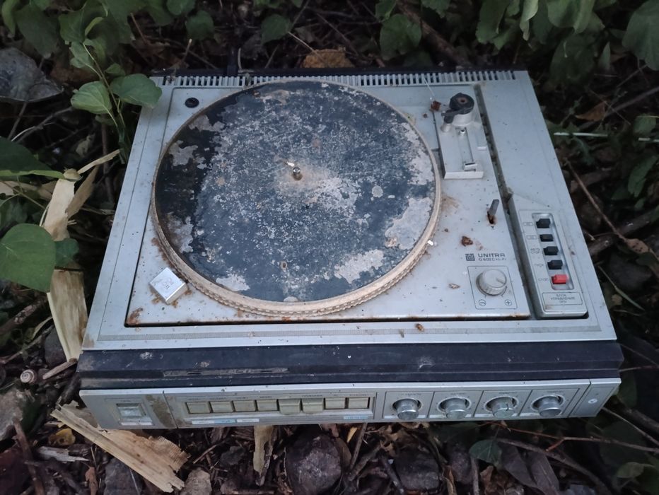 Програвач платівок Unitra G-602C Hi-Fi — на запчастини або відновлення
