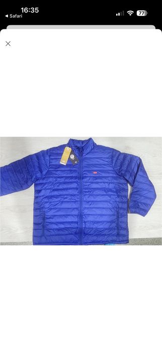 Оригінальна куртка Levis