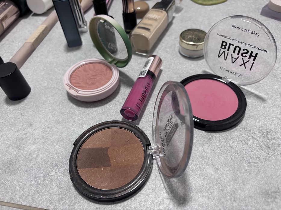 Duży zestaw kosmetyków Rimmel / Max Factor / Wibo / Eveline / L’Oreal
