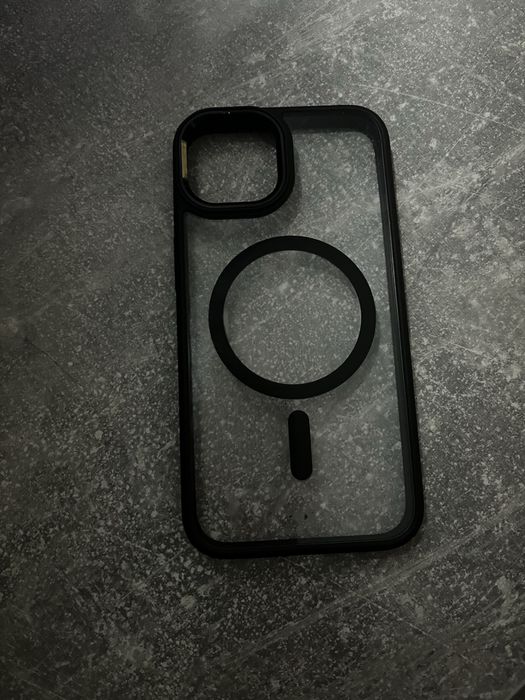 Продам чохол на айфон 13 з Magsafe