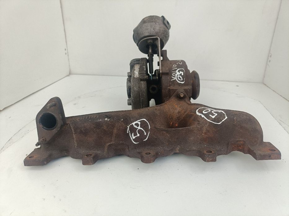 Turbo / compressor VOLVO V50 (MW)