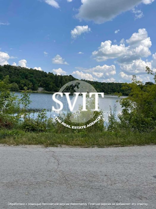 Продам земельну ділянку Маків