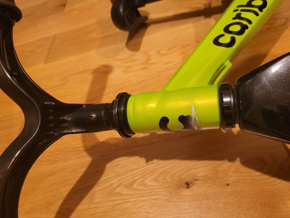 Rowerek Biegowy Caribo Magnesium Pro