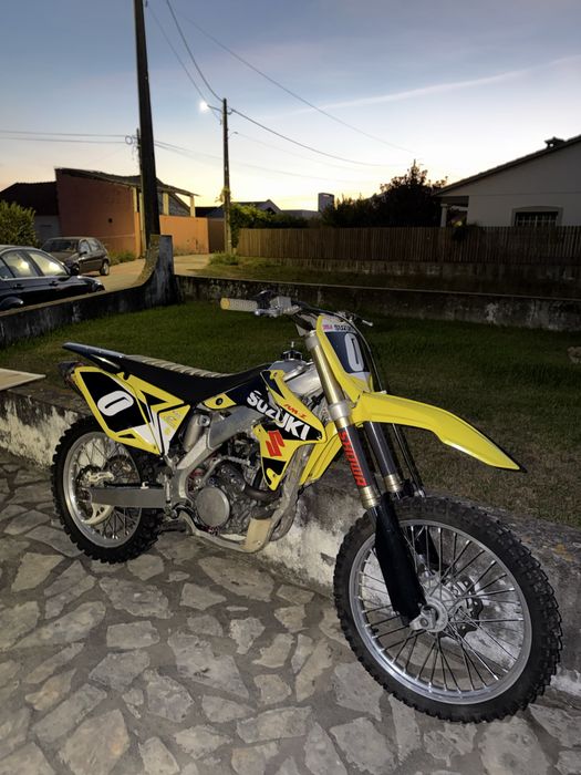 Suzuki rm-z 250