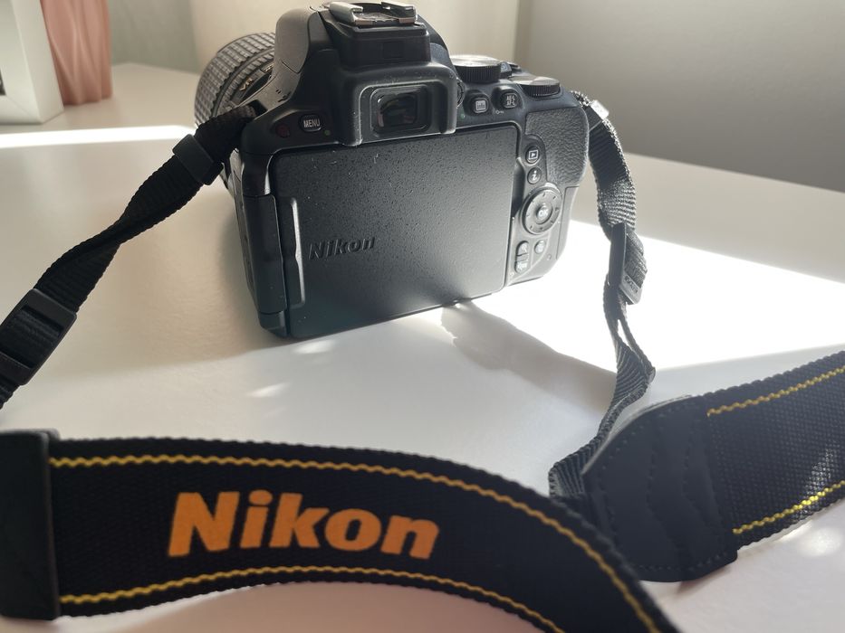 Maquina fotografica nikon d5500