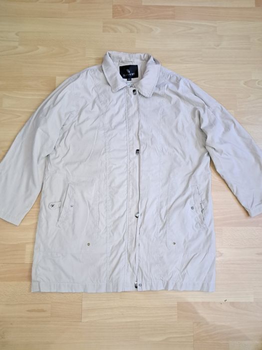 Віддам вітровку 56-58 розміру