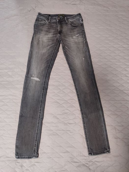 Джинсы slim fit skinny