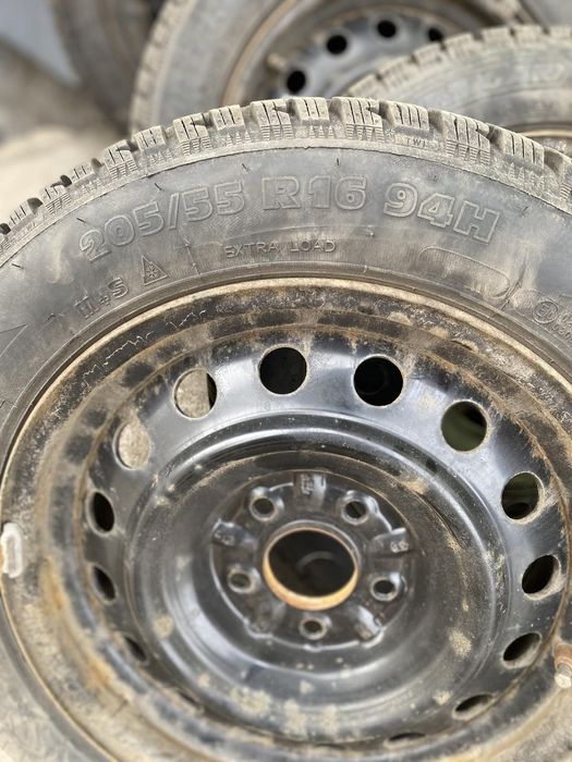 Комплект з 4 коліс r16 на KIA CEED