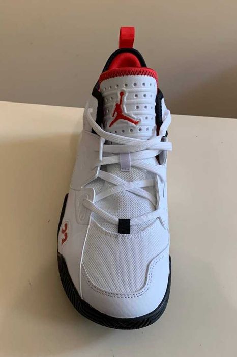 Кросівки Jordan Stay Loyal 2 (Білі - DQ8401-106)