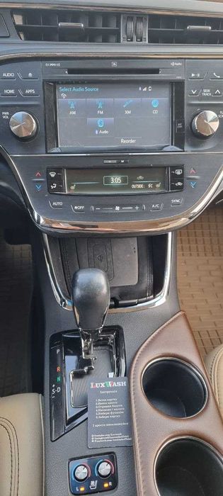 Toyota Avalon Hybrid LIMITED 2016