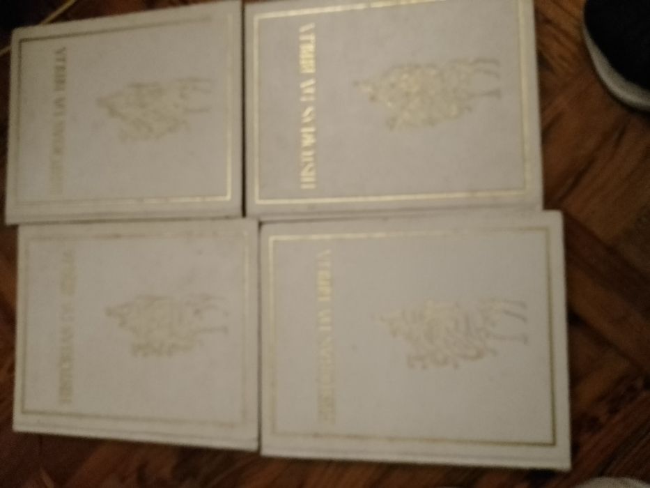 Livros Religiosos de outrora antigos dificeis encontrar eoutro Desde3E