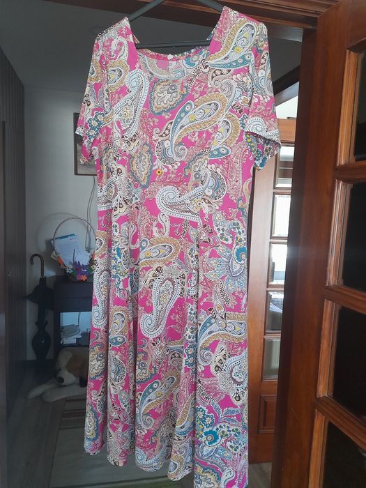 Variados vestidos