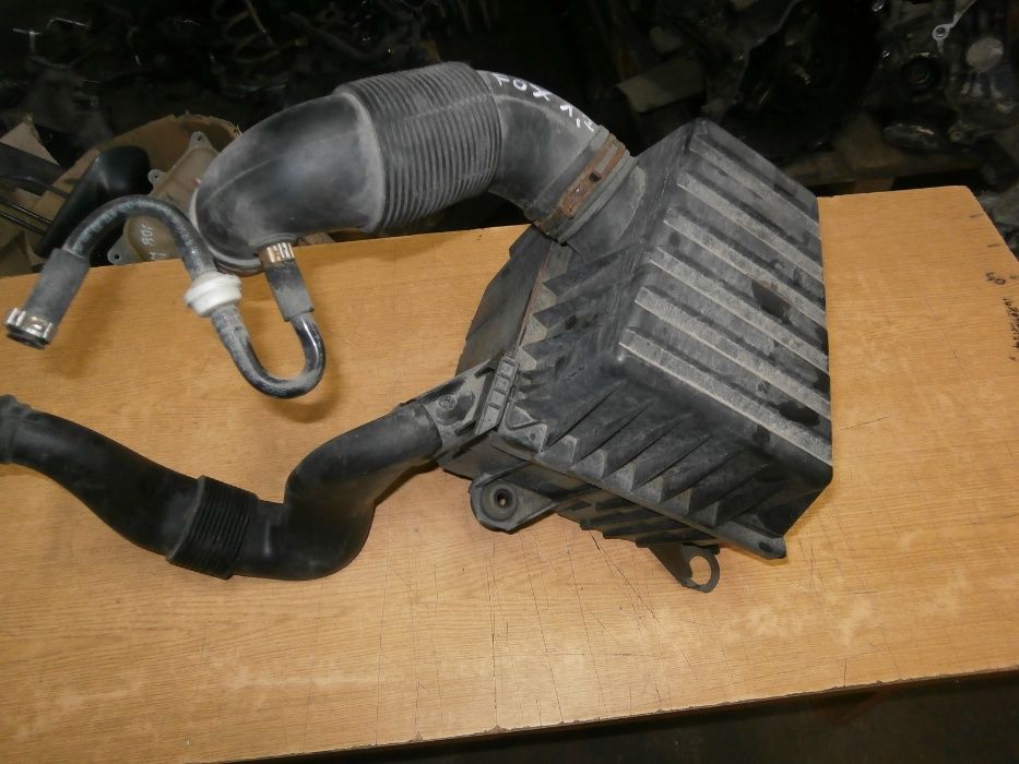 vw fox 1,2 benzyna obudowa filtra powietrza kompletna