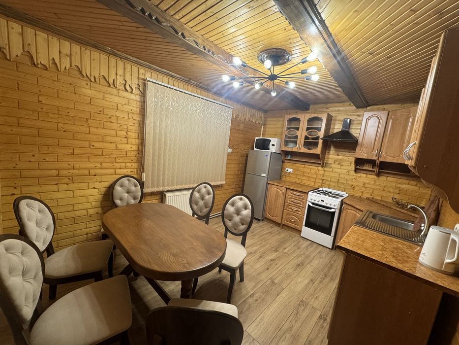 Відпочинок у Карпатах Котедж У Василя