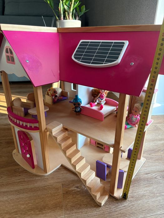 Іграшковий будиночок