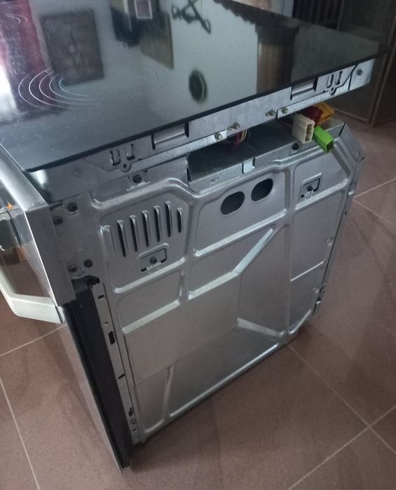 Kuchenka elektryczna Whirlpool do zabudowy