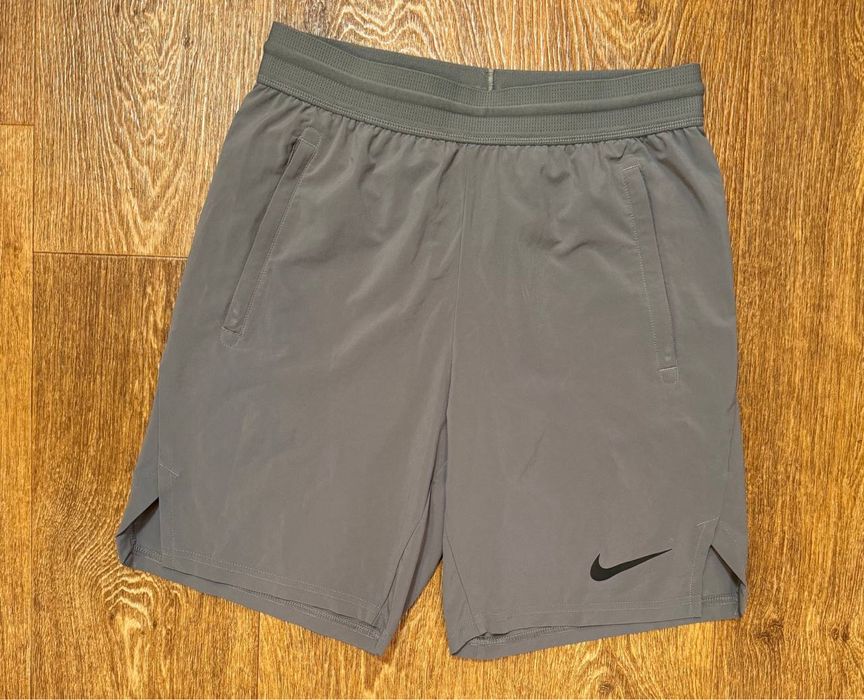 Шорты от Nike