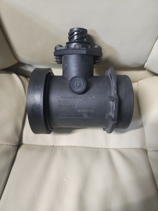 ДМРВ BMW M60B30 Bosch