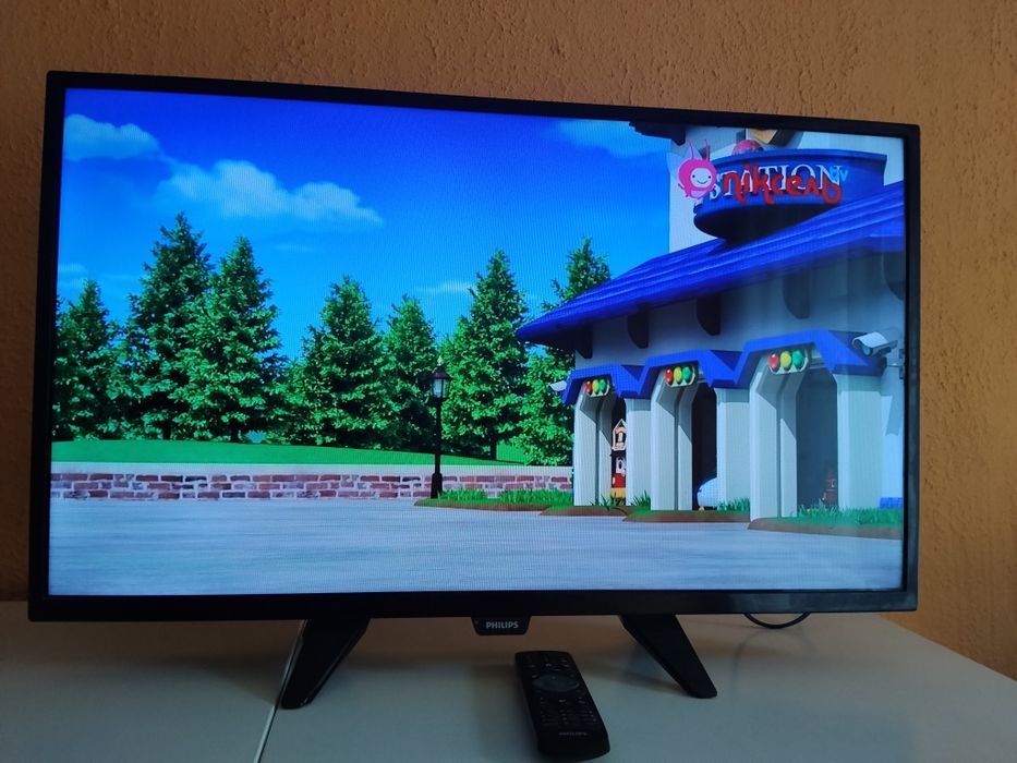 Sprzedam Philips 32 cale led z pilotem super