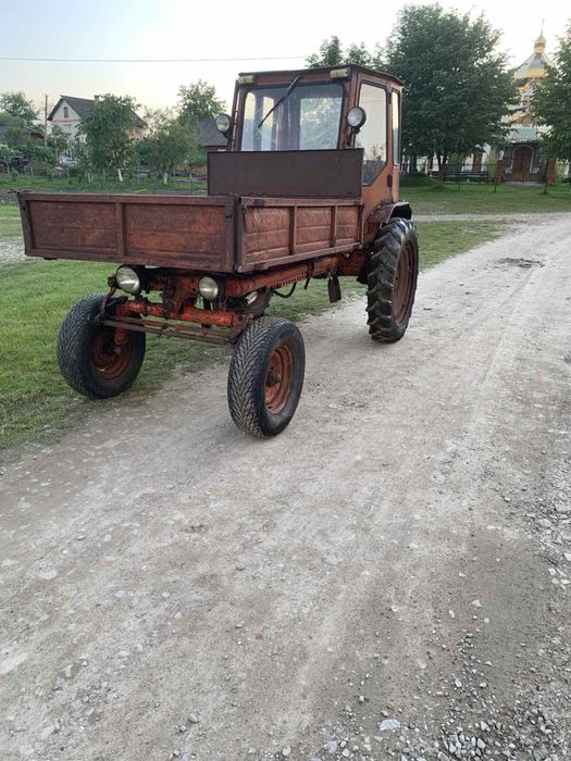 Продам трактор Т 16 в хорошому стані