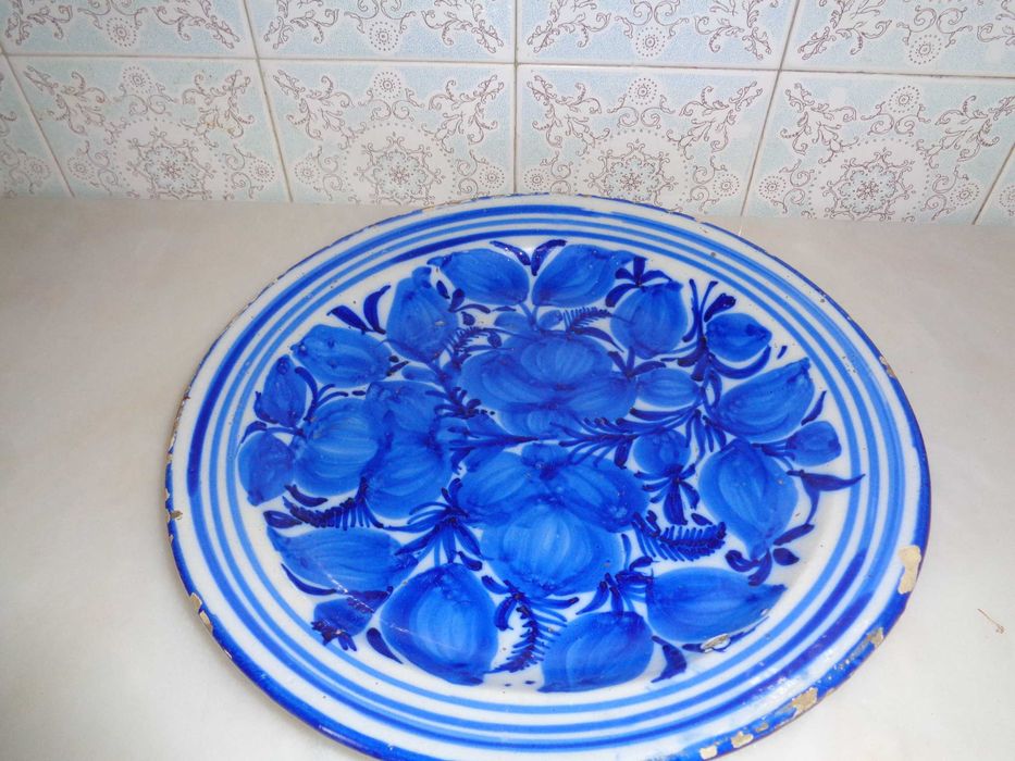 Prato de cerâmica fabuloso  Azul Royal