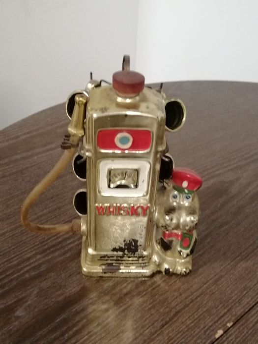 Garrafa antiga de whiskey