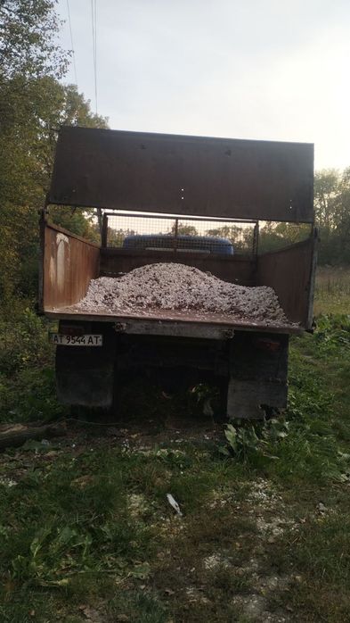 Продається Зіл на повному ходу