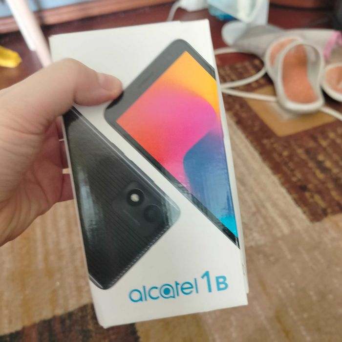 nowy telefon taki jak na zdjęciu