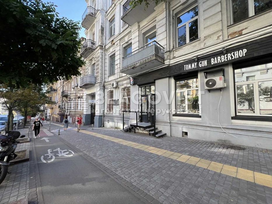 Продаж офісу, Центр, Фасад, Театральна, Хрещатик, Чикаленка (Пушкінська)