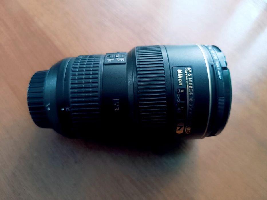 Об'єктив Nikon AF-S Nikkor 16-35 mm 1:4 G