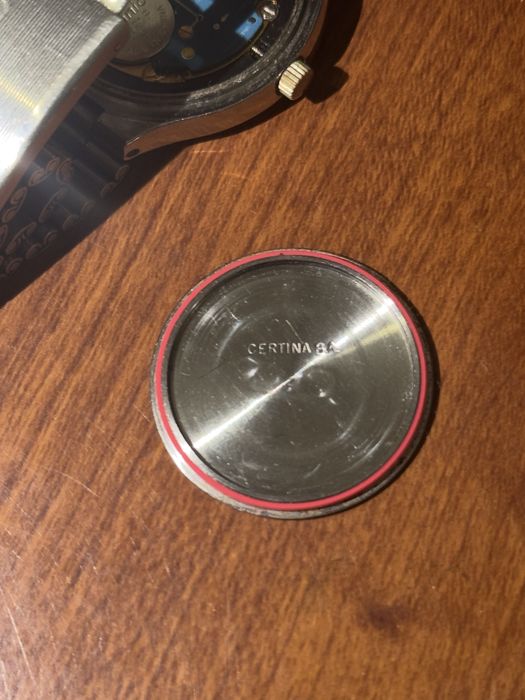 Продам годдиник Certina