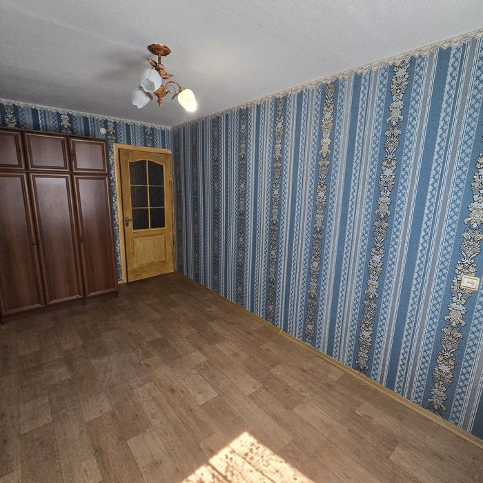 Продаж 2 кімнатна  квартира Радісний Сад