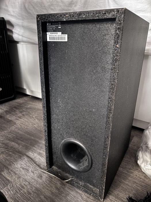 Zestaw kina domowego 5.1 LG Electronics Blu Ray LHB 655