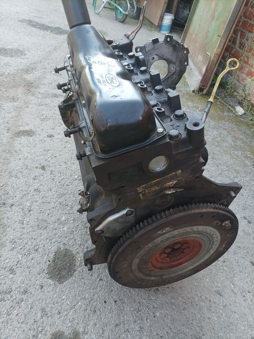 Двигатель 2.5 турбо дизель Форд Транзит двигун Ford Transit мотор