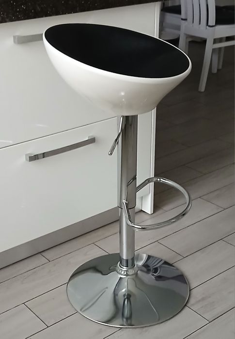 Стілець барний з ліфтом