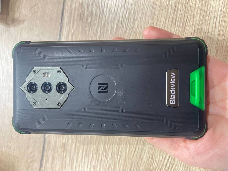 Продам смартфона Blackview BV6600