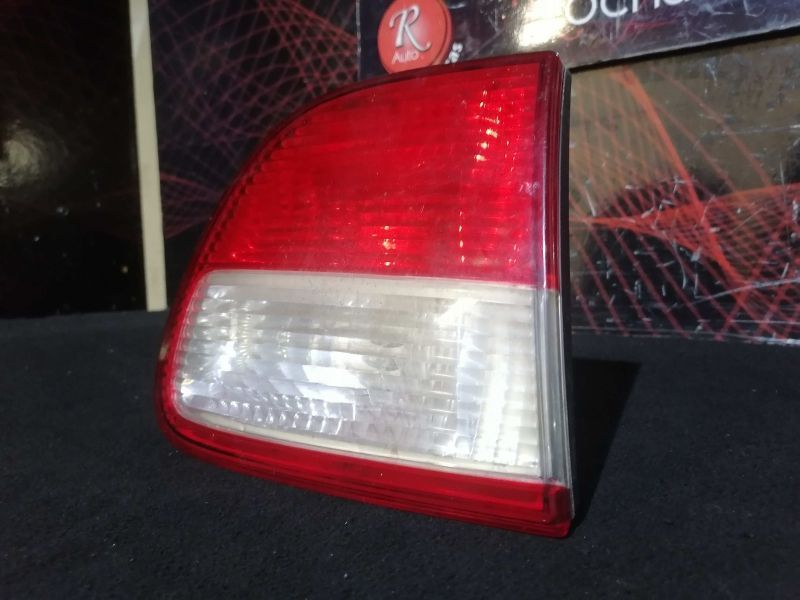 Farolim Stop Esq Seat Leon (1M1)
