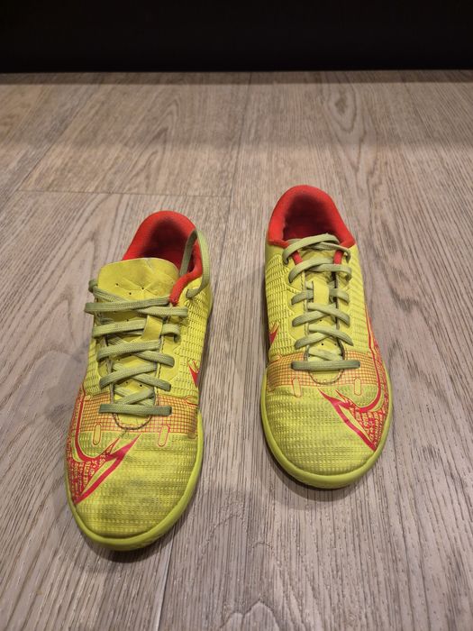 Halówki Nike 32 - 20 cm