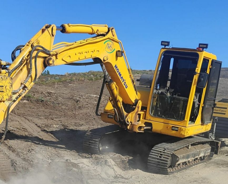 Escavadora komatsu pc95