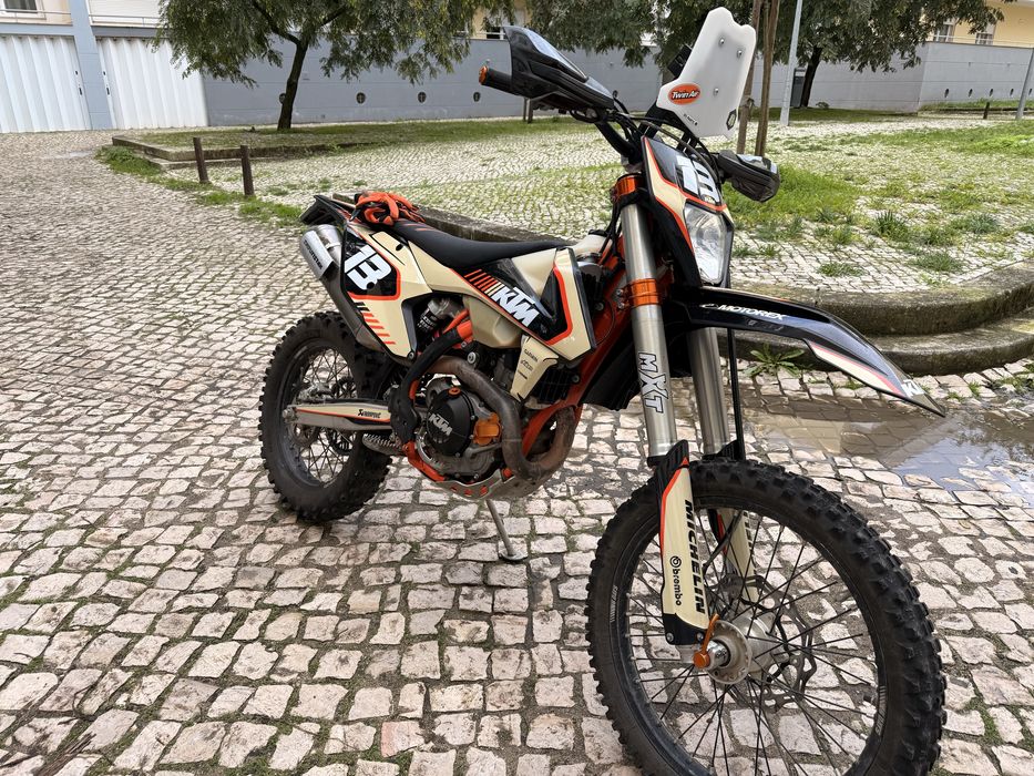 KTM 500 EXC 2017 – Impecável | 100h | Muitos Extras | Pronta a Andar