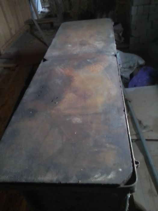 Металевий стіл слюсарний