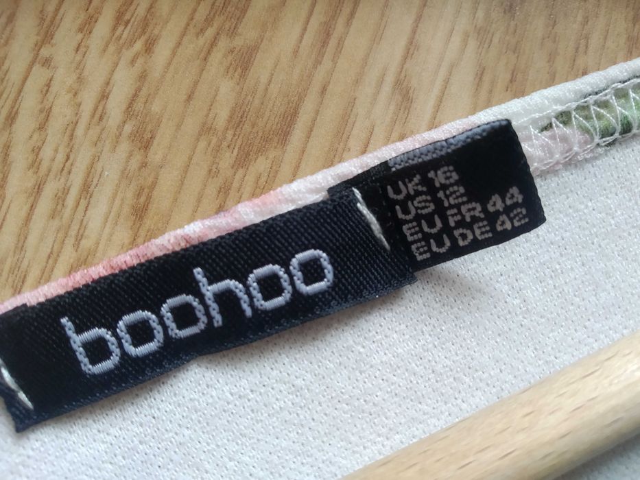 sukienka boohoo/kwiatowa 16/44