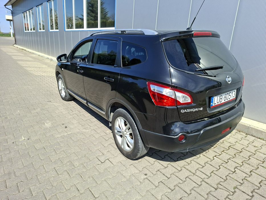 Nissan Qashqai+2