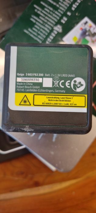 Laser krzyżowy BOSCH Quigo