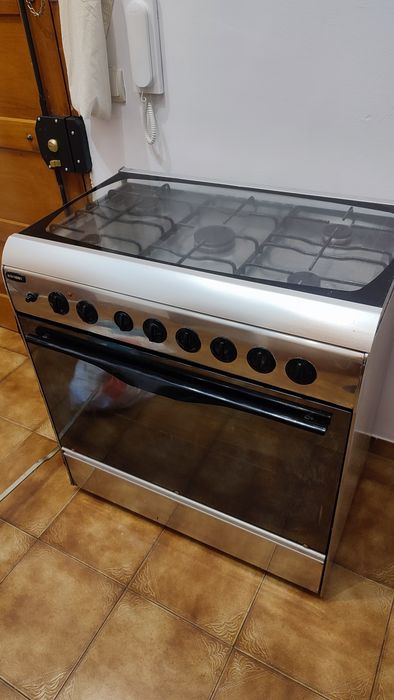 2 Fogões para venda