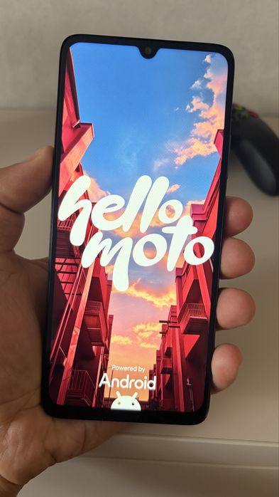 Смартфон Motorola g06