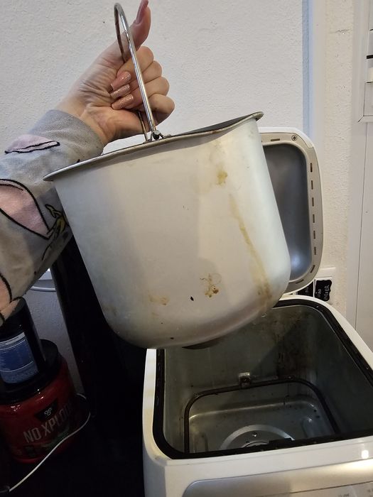 Maquina de pão e outros