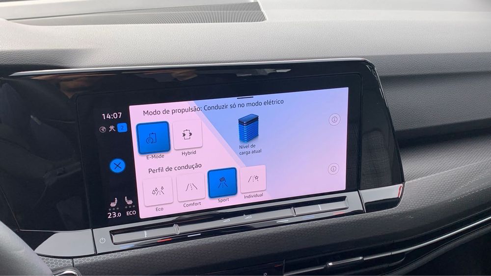 VW Golf GTE Hibrido Plug-in 245 cv
