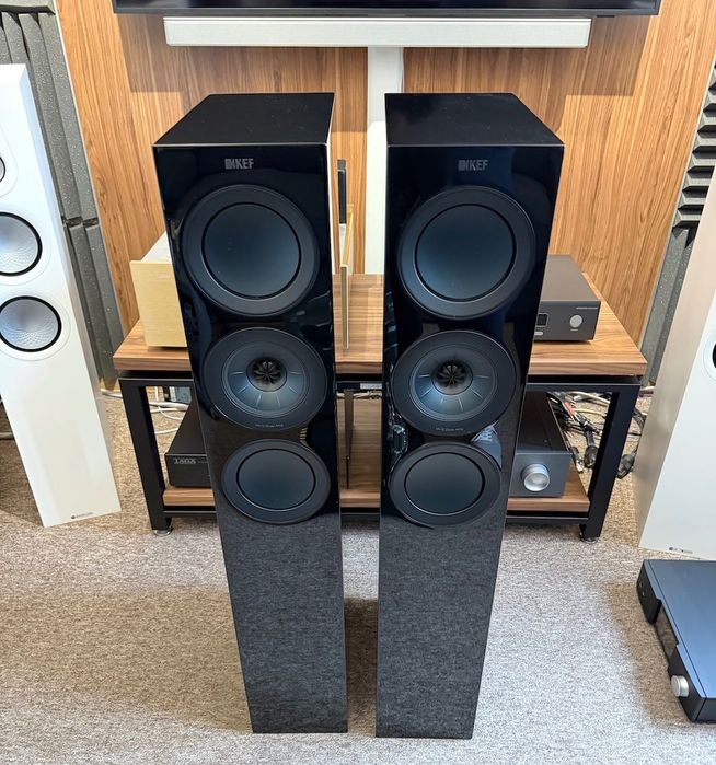 Kolumny KEF R5 - Czarny HG