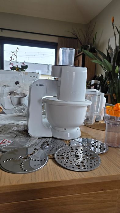 Robot wielofunkcyjny Bosch